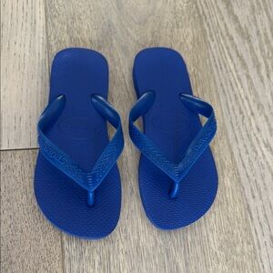 Havaianas Vibrant Blue Sandals